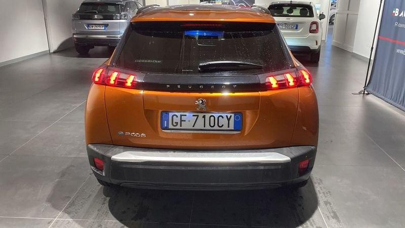 Peugeot 2008 motore elettrico 136 CV Allure