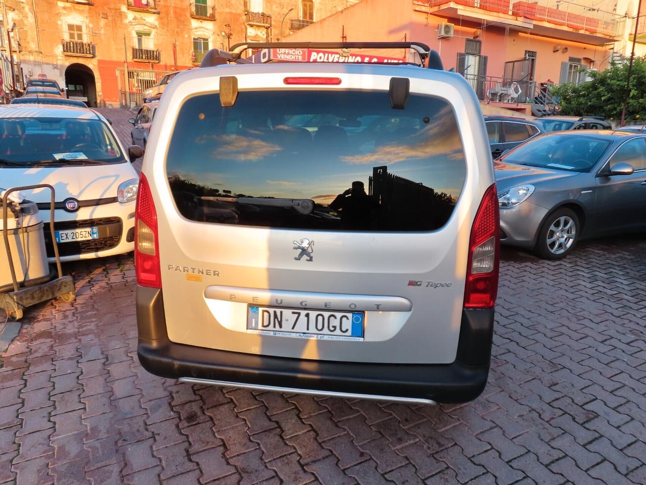 Peugeot Partner Tepee 1.6 HDi 110CV Outdoor