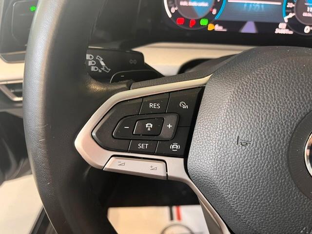Volkswagen Golf 1.0 eTSI EVO DSG Life