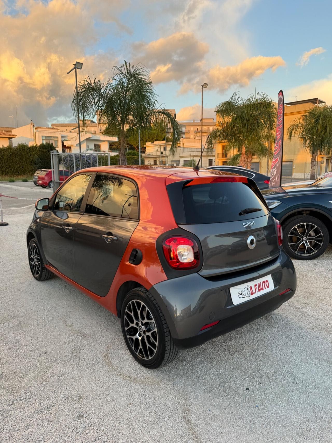 Smart ForFour 70 1.0 Passion