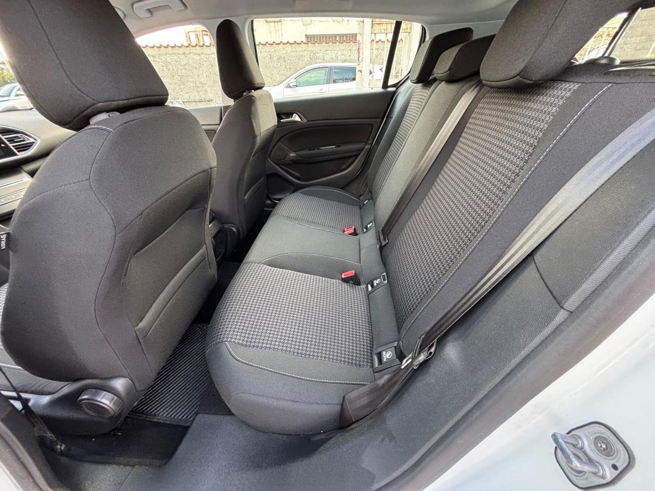 PEUGEOT 308 1.5 131CV FULL OPT NUOVISSIMA