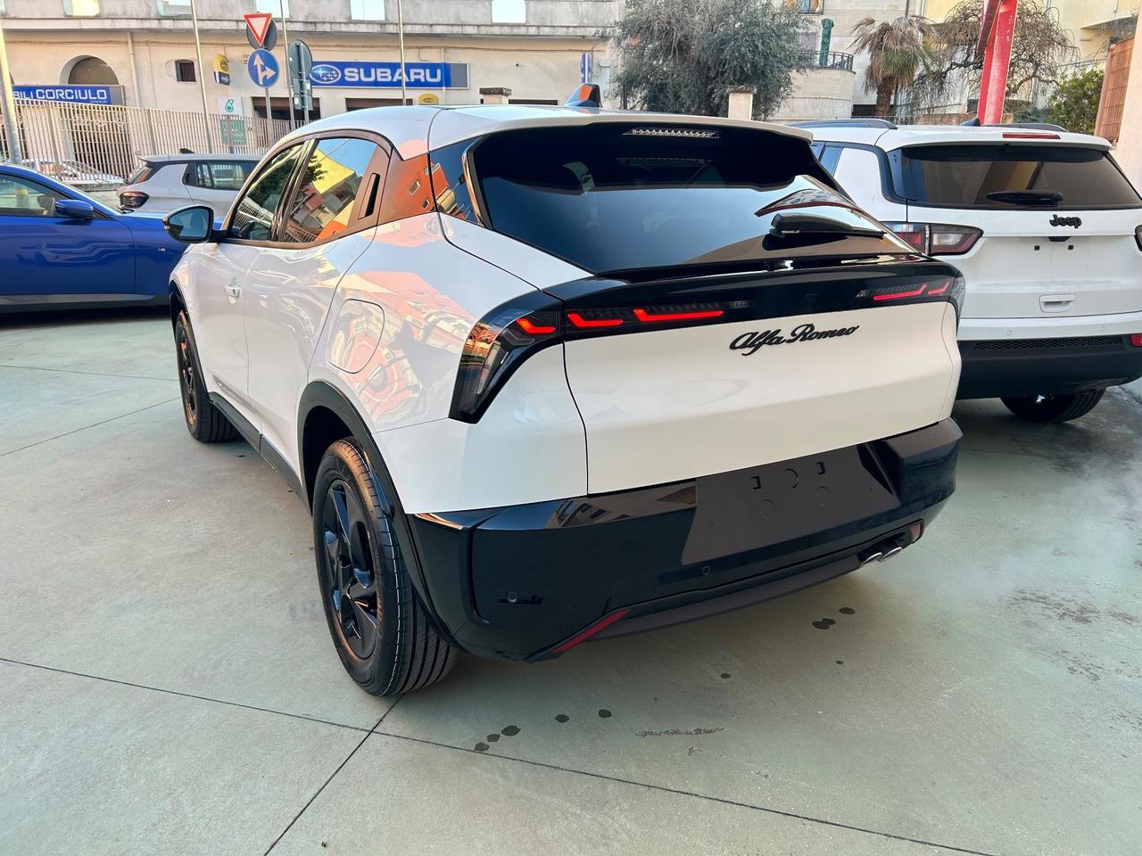 Alfa Romeo Junior 1.2 145 CV Hybrid eDCT6 Ti