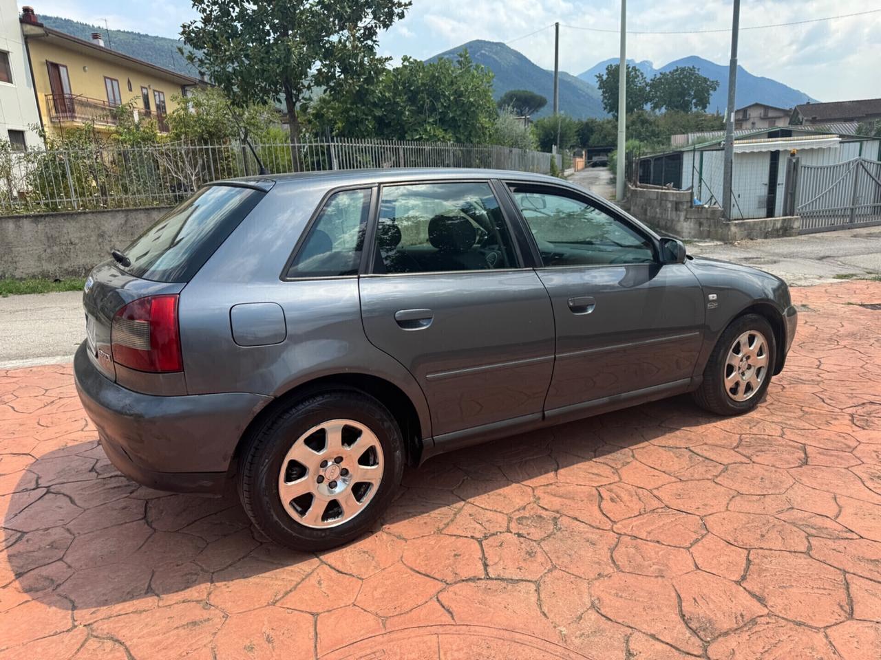 Audi A3 1.9 TDI/130cv 5porte consegna tutta italia