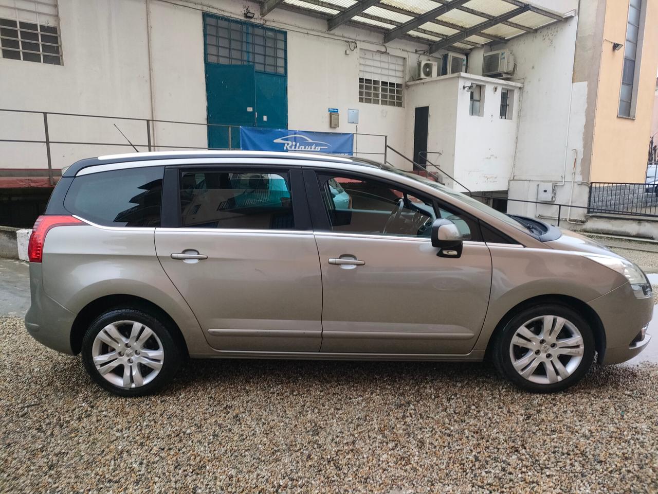 Peugeot 5008 1.6 VTi 120CV Active 7 posti