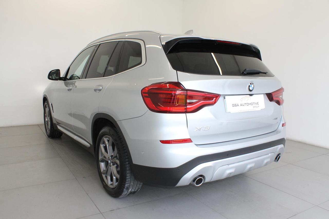 BMW X3 Sdrive 18d X-LINE Auto