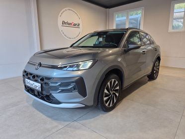 Volkswagen T-Roc 1.5 ETSI LIFE 116CV DSG LED NAVI C.17 APPLE CAR PLAY/ANDROID AUTO ACC LANE ASSIST VOLANTE/SEDILI RISCALDABILI WIRELESS
