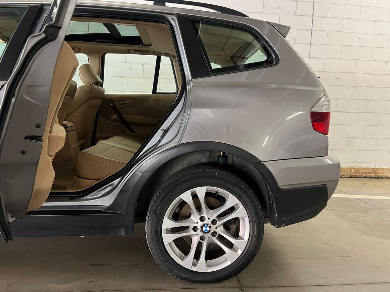 Bmw X3 2.0d cat Futura