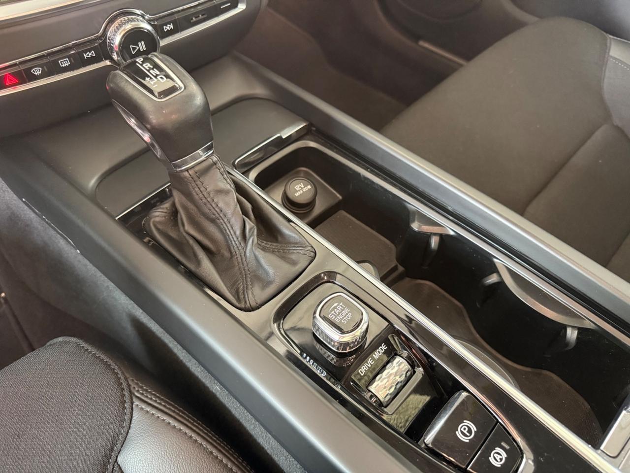 Volvo V60 D3 Geartronic Inscription UNICO PROP