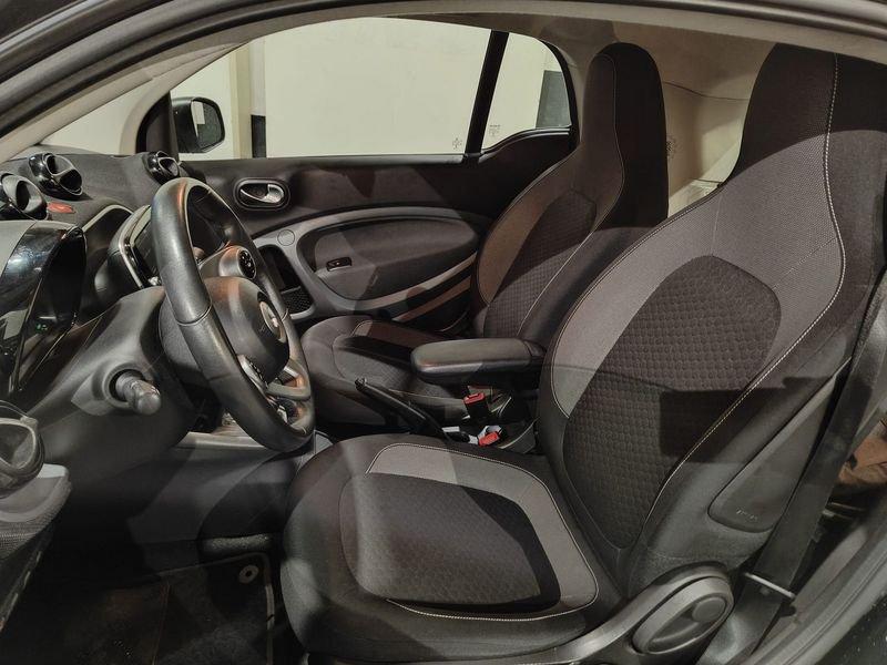 smart fortwo fortwo EQ Passion