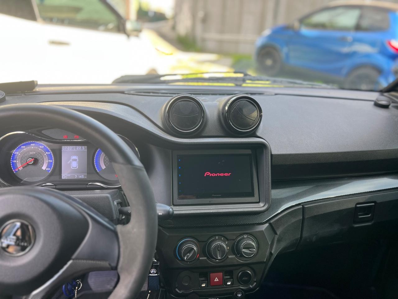 Aixam emotion coupe gti 2022 8000 km full imp. hertz