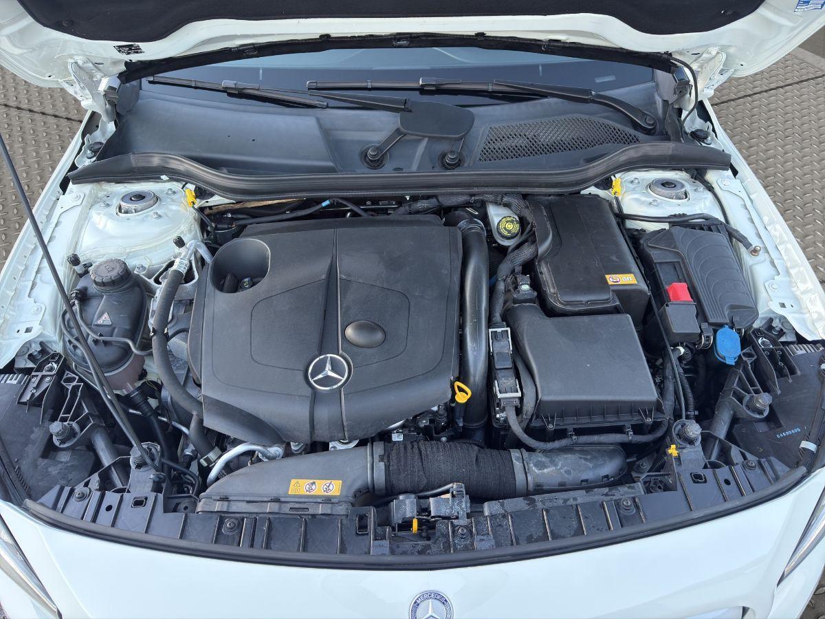 MERCEDES - Classe GLA - GLA 200 d Automatic Premium AMG TETTO