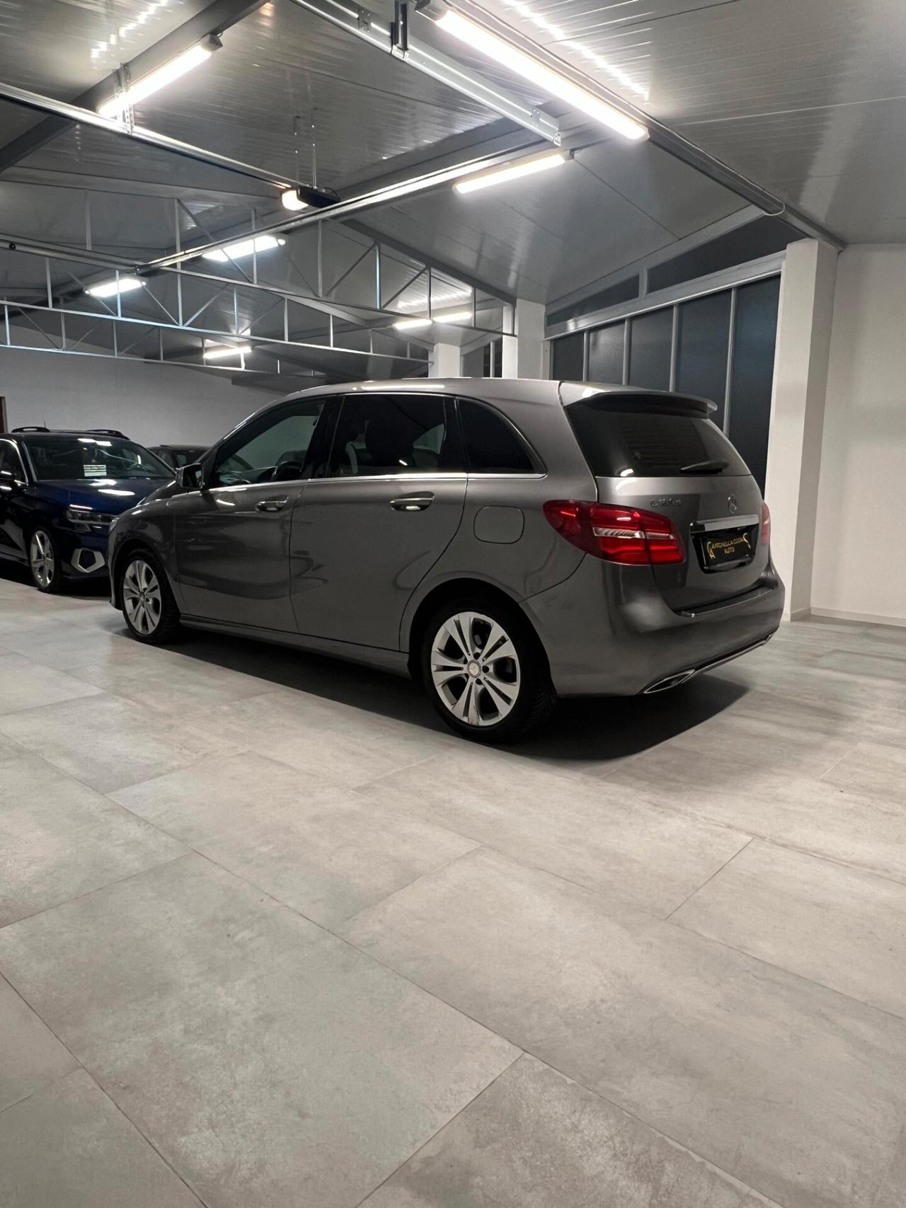 Mercedes-benz B 180 d Automatic Executive