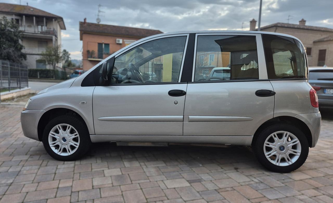 Fiat Multipla 1.6 16V Natural Power Emotion