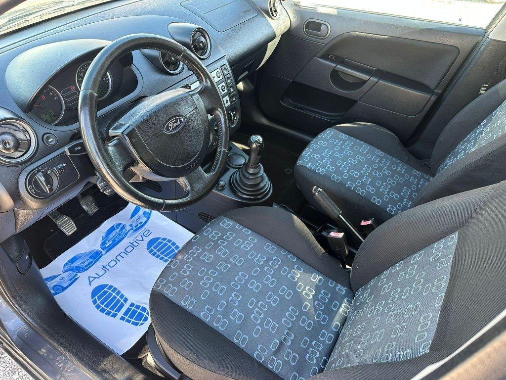 FORD Fiesta 1.2 16V 5p. Ghia