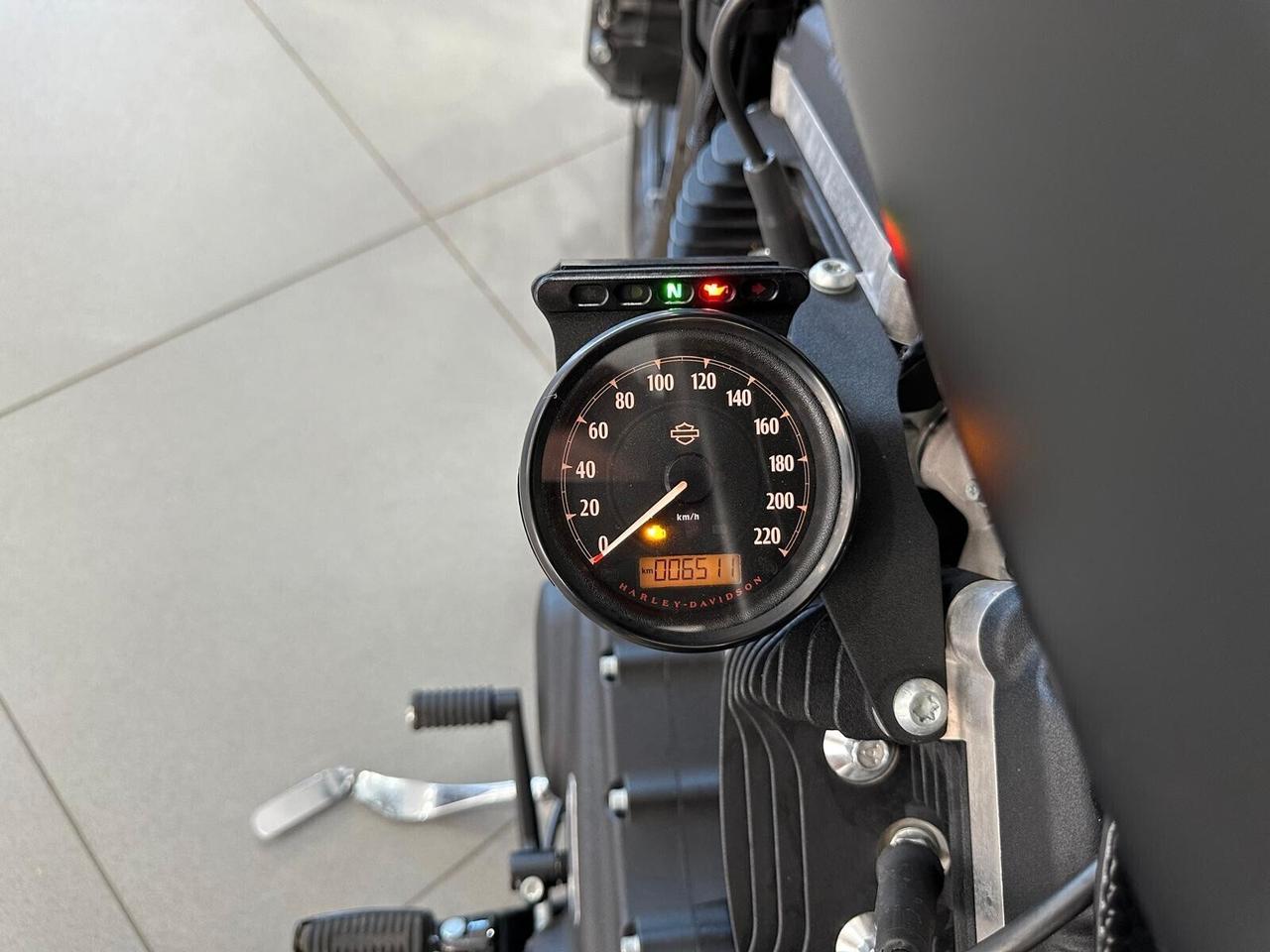 Harley-davidson Iron 883