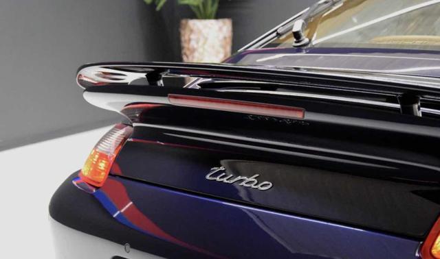 PORSCHE 911 Turbo Coupé