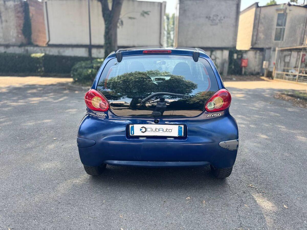 Toyota Aygo 1.0 Deep Ocean Connect 5p m-mt