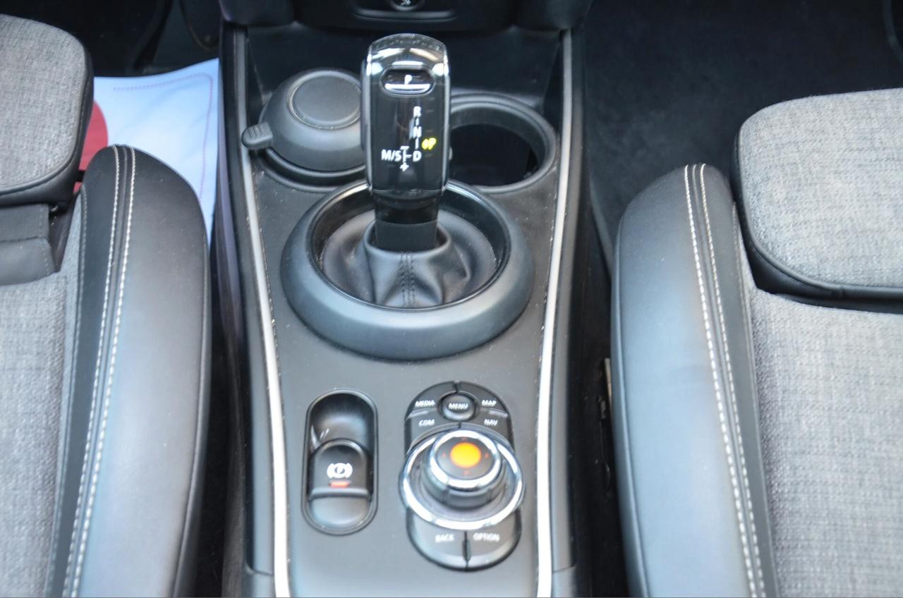 Mini 2.0 Cooper SD Countryman ALL4 Automatica