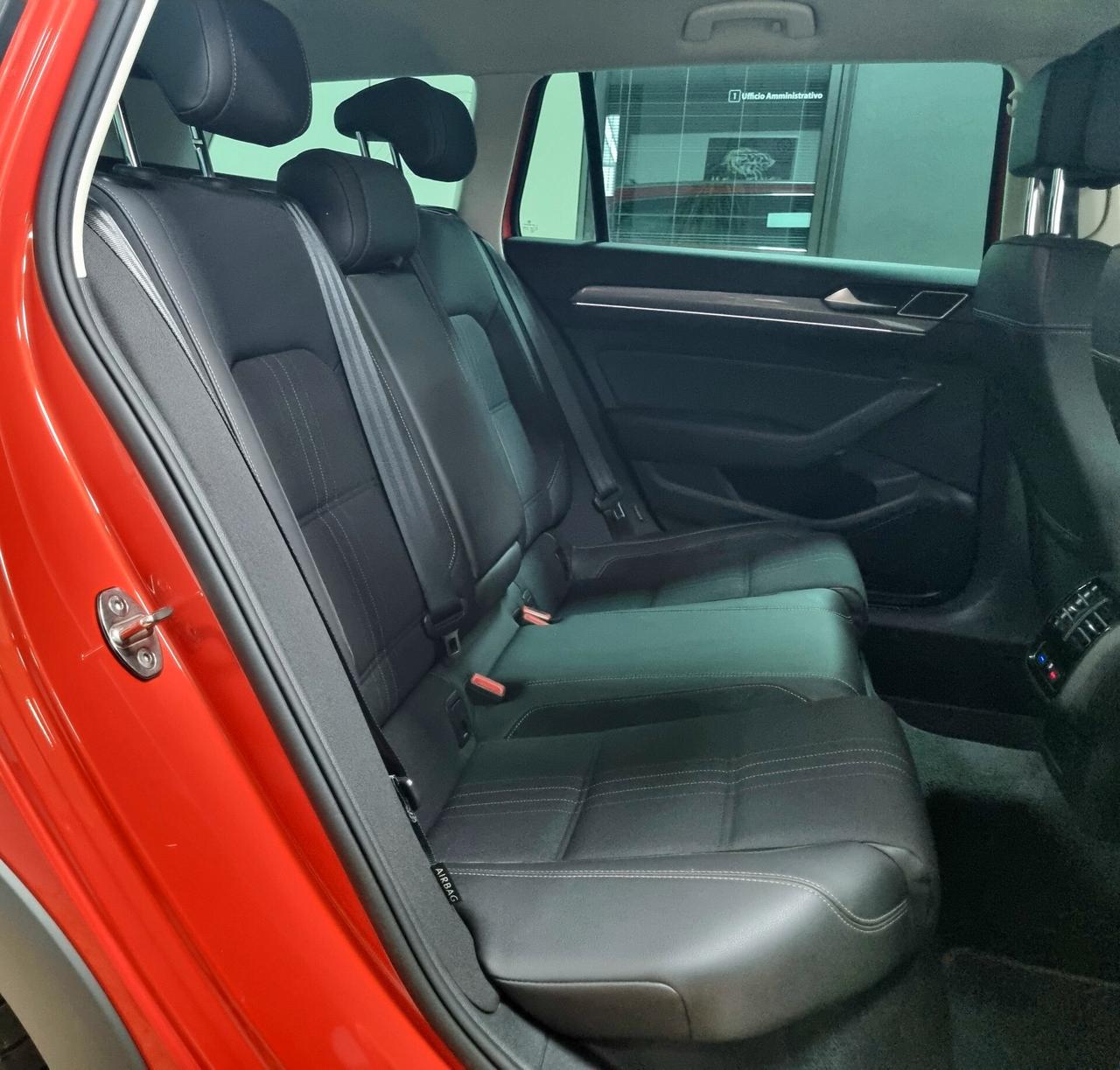 VOLKSWAGEN PASSAT BUSINESS ALLTRACK 2.0 TDI 190 CV 4MOTION DSG