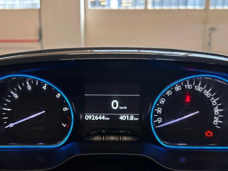 Peugeot 2008 PureTech 82 Allure