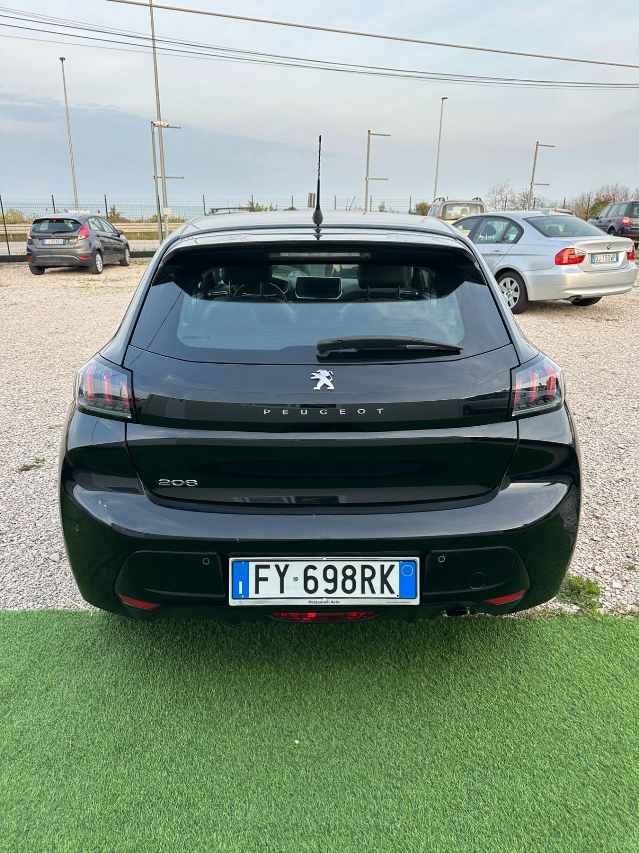 Peugeot 208 BlueHDi 100 S&S 5 porte Allure