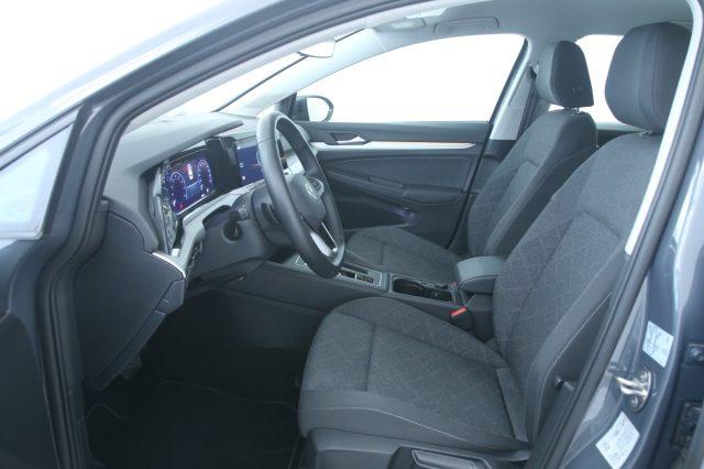 VOLKSWAGEN Golf 1.0 eTSI EVO DSG Life / Neopatentati