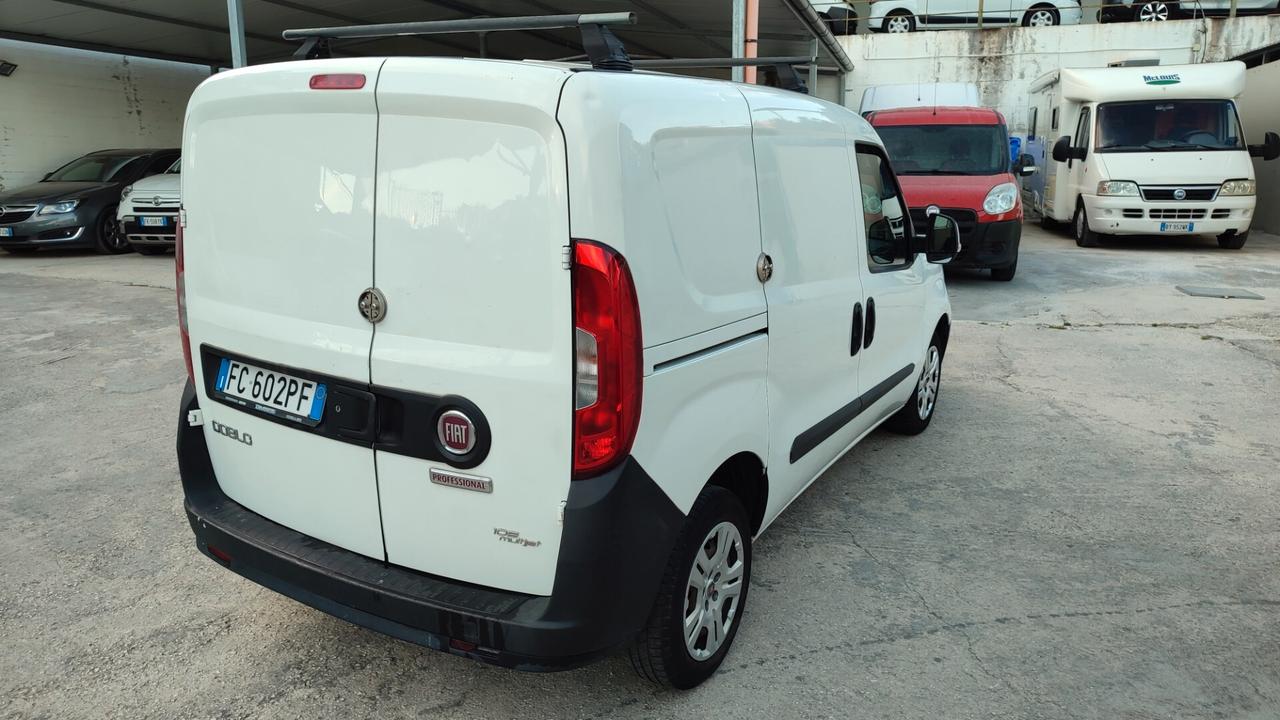 Fiat Doblo 1.6 MJT - 3 POSTI -