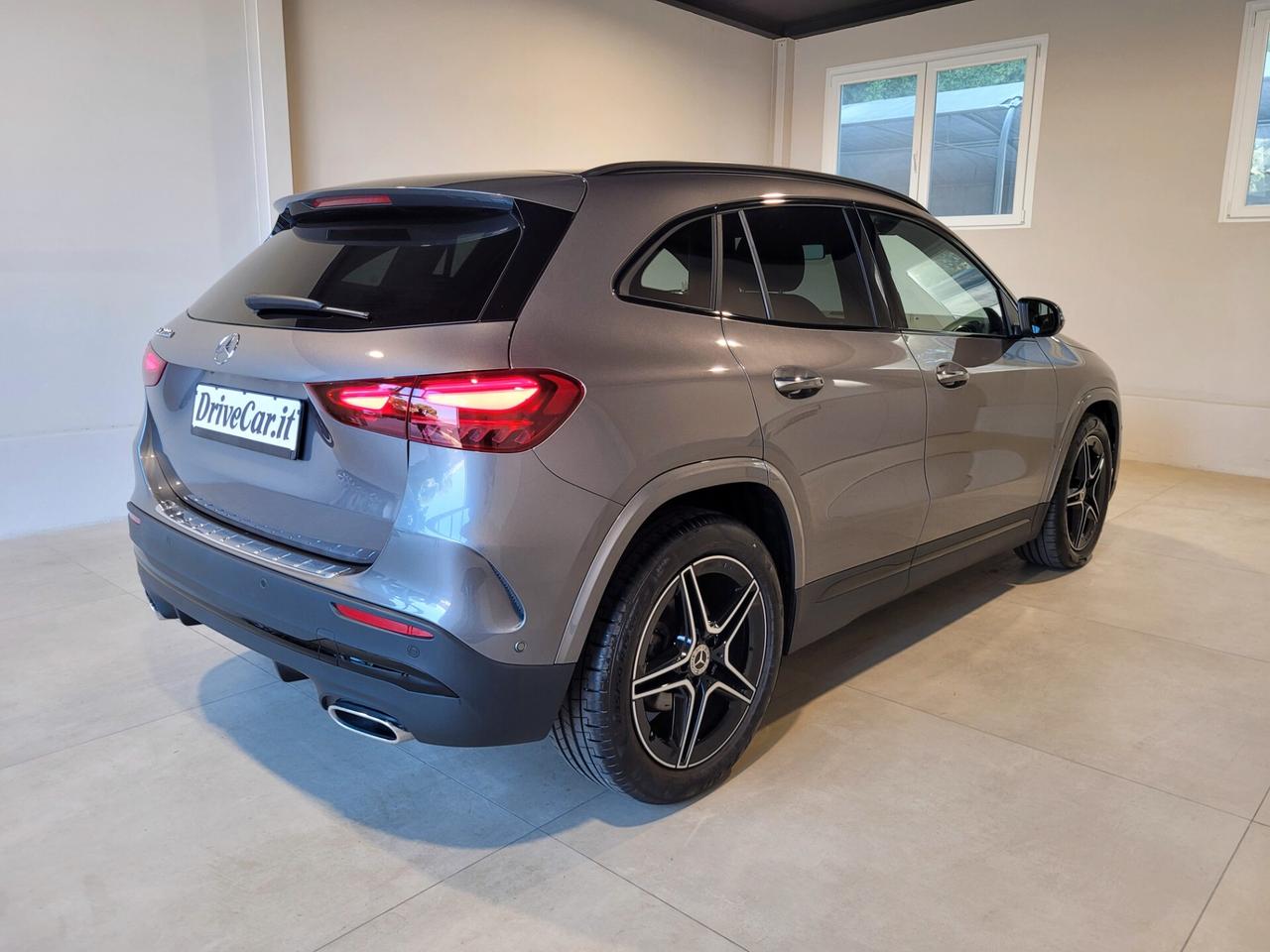Mercedes-benz GLA 200 d AMG Line 8G-DCT LUCI AMBIENTE KEYLESS NAV