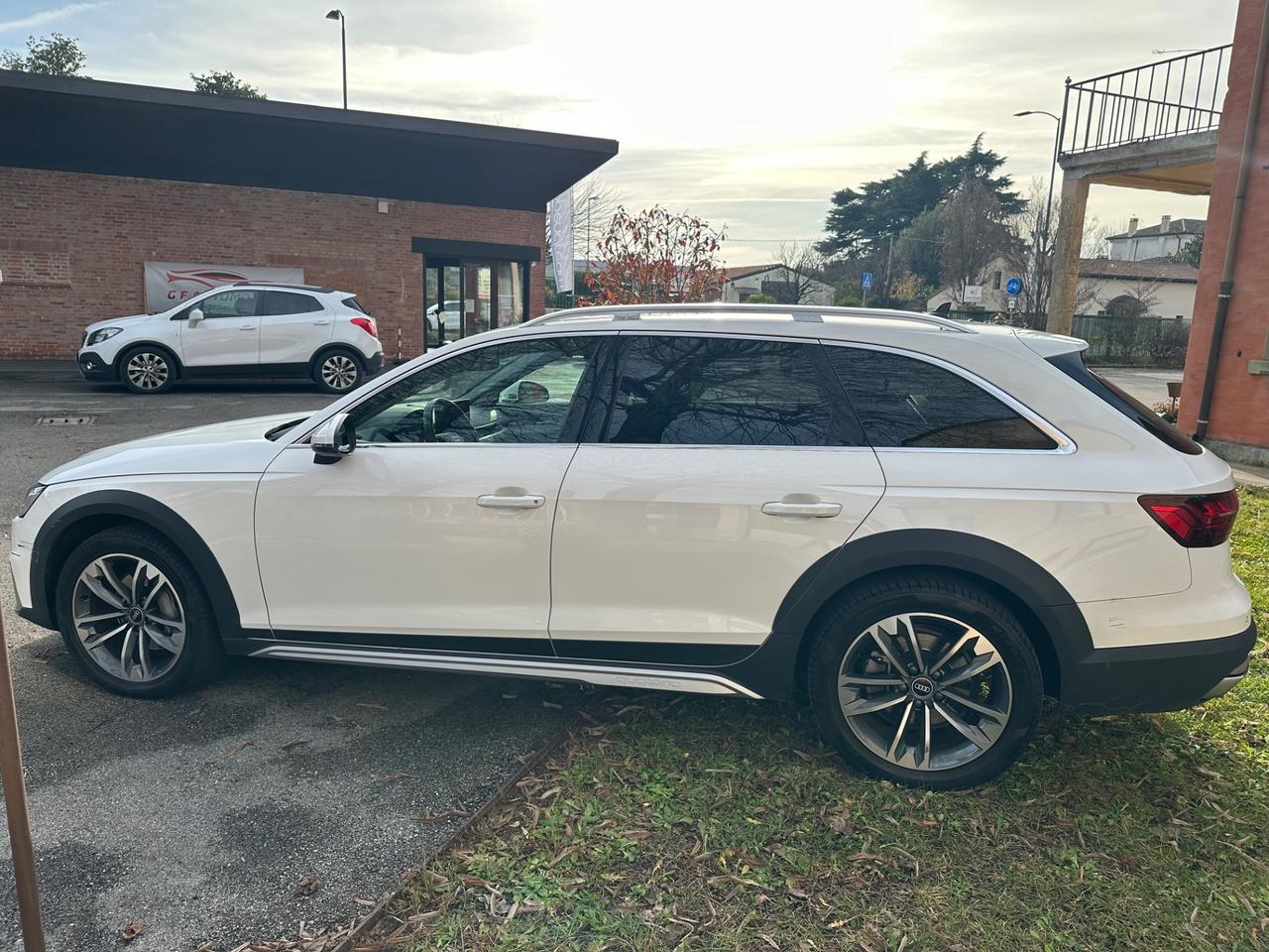 Audi A4 allroad 40 TDI 204 CV S tronic Business Evolution