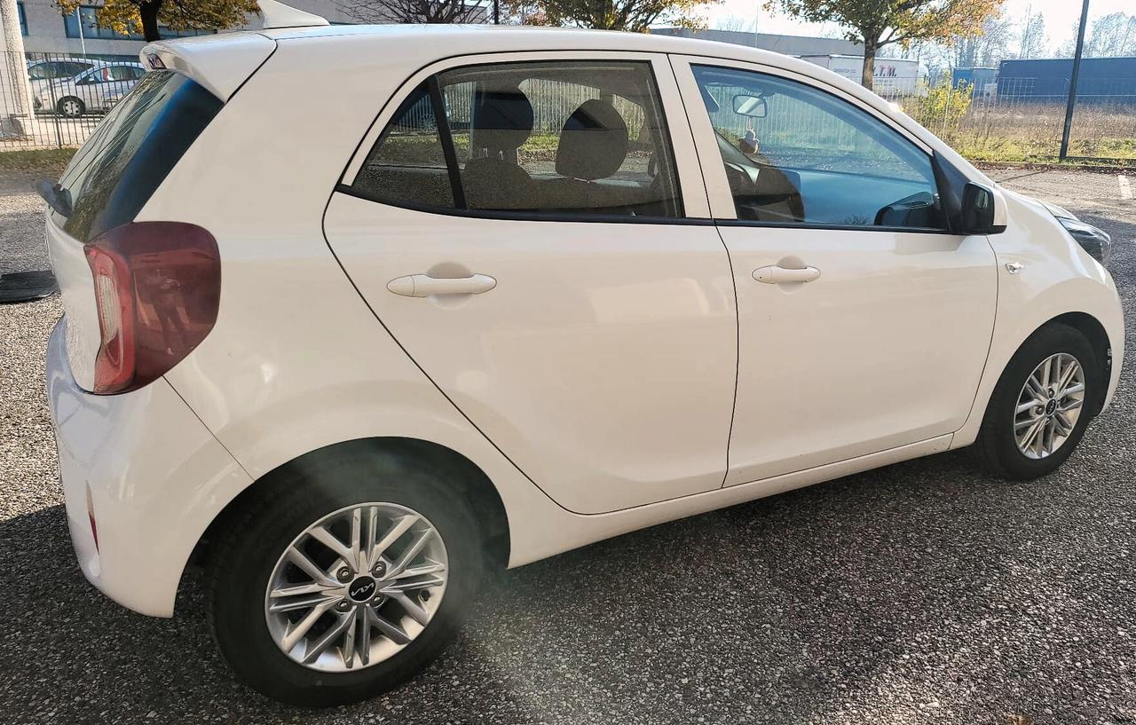 Kia Picanto 1.0 12V 5 porte AMT Urban (67cv)-GARANZIA DI 6 ANNI O KM 150.000