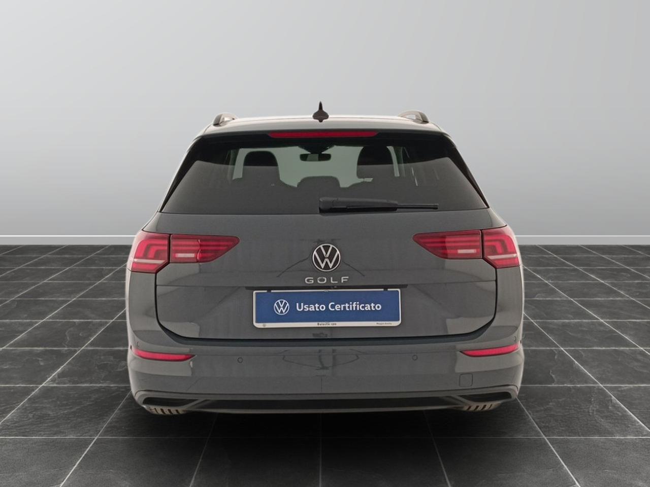 Volkswagen Golf variant 2.0 tdi scr 150cv life dsg