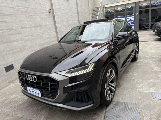 AUDI Q8 50 TDI 286 CV quattro tettuccio cerchi 22" D-TEMP