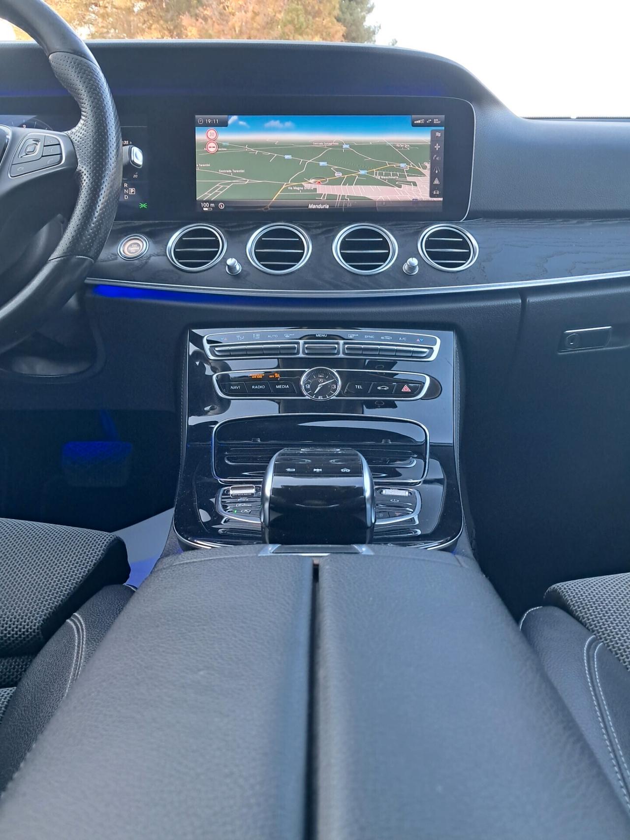 Mercedes E 220d Premium*AMG*VIRTUAL*CAM360°
