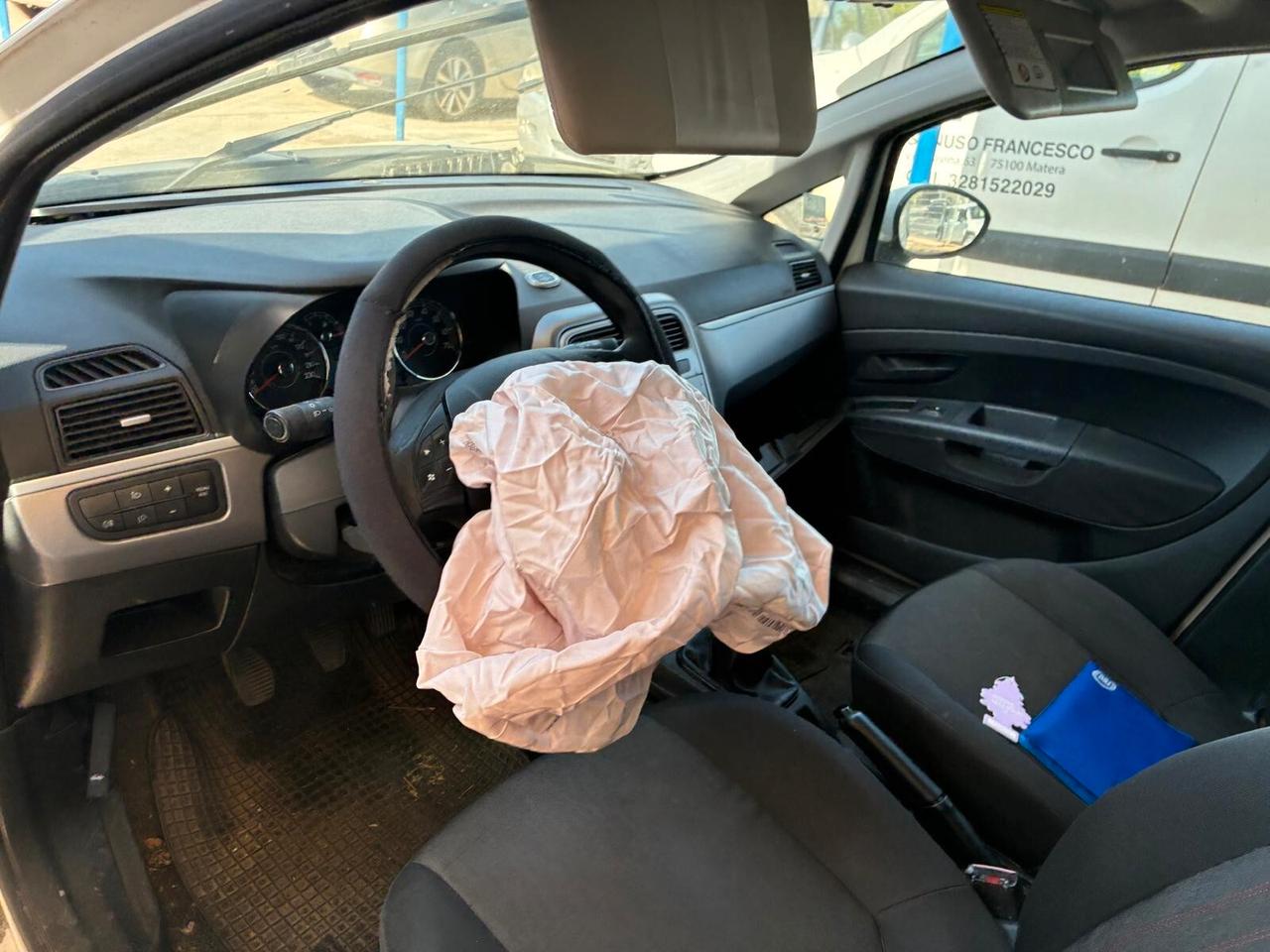 Fiat Punto 1.3 M.JET 75 CV 5 porte Easy - SINISTRATA