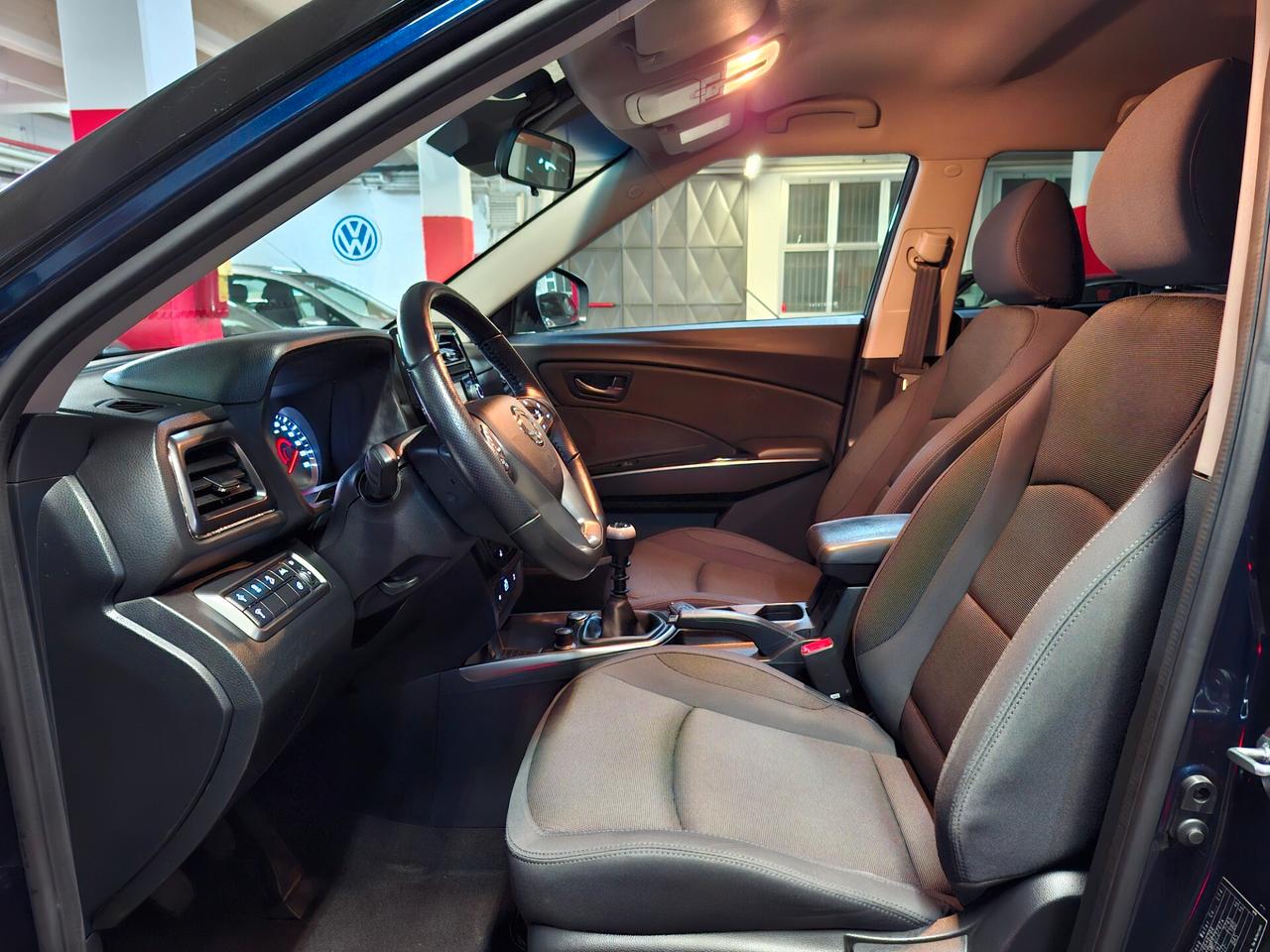 Ssangyong Tivoli 1.2 GDI Turbo PREMIUM 46000KM!!! C.LEGA 18" CLIMAAUT BT