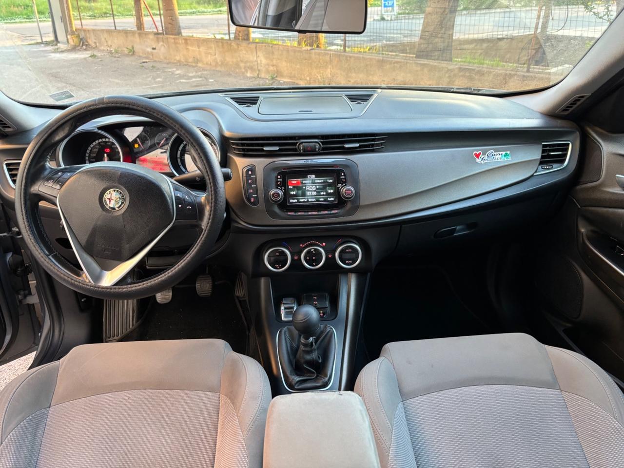 Alfa Romeo Giulietta 1.6 JTDm-2 105 CV Exclusive