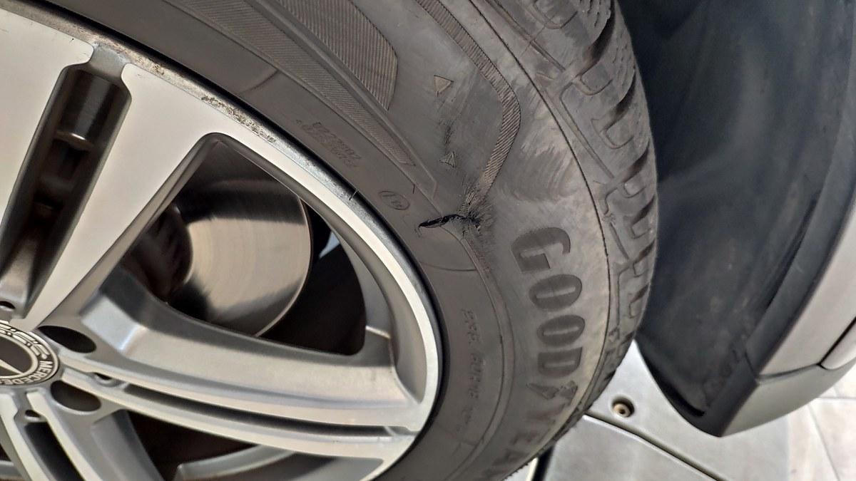 MERCEDES Glc SOLO PER COMMERCIANTI AUTO SENZA GARANZIA