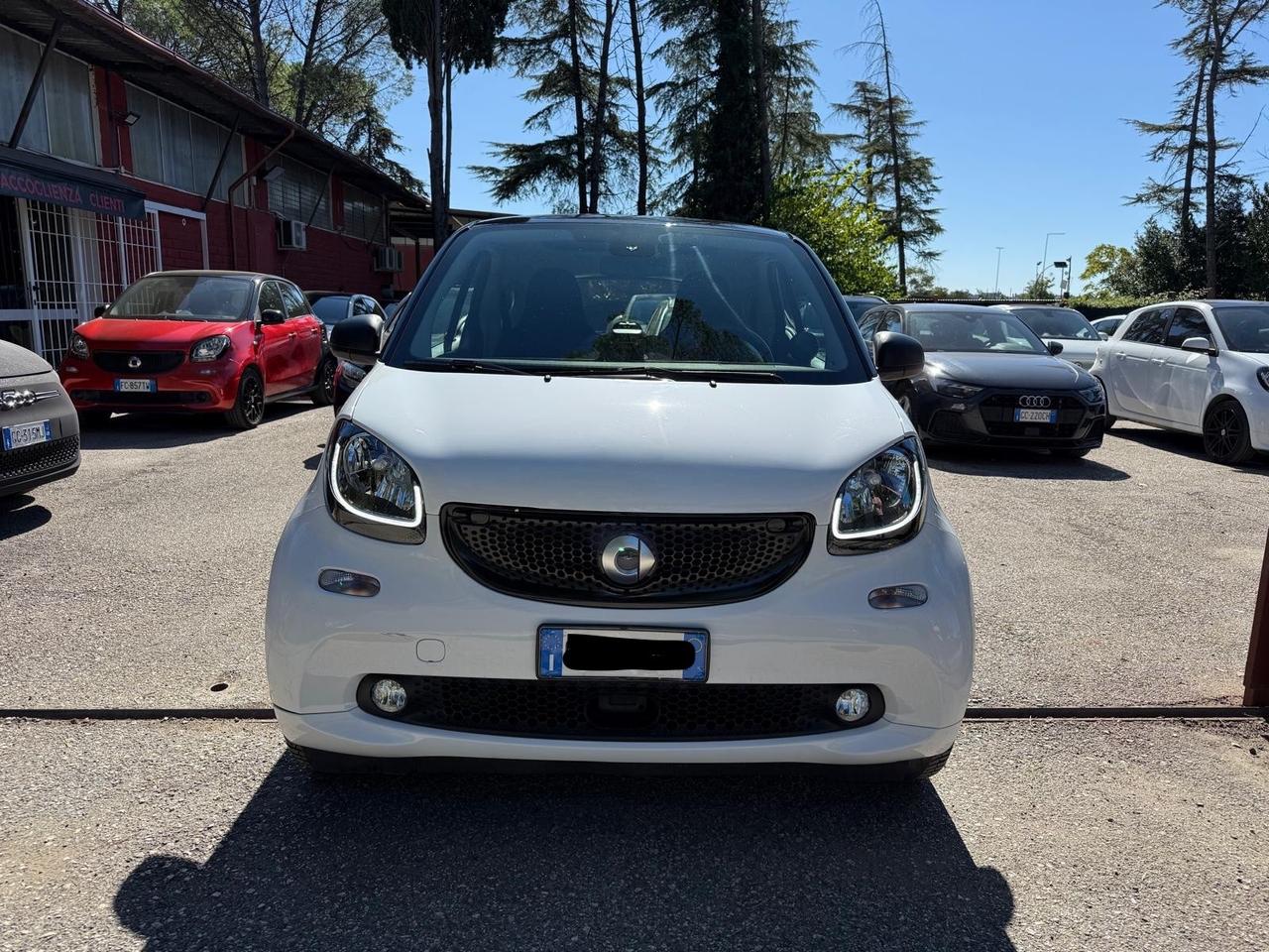 Smart ForTwo 90 0.9 Turbo twinamic Superpassion NAVI LED *PROMO*