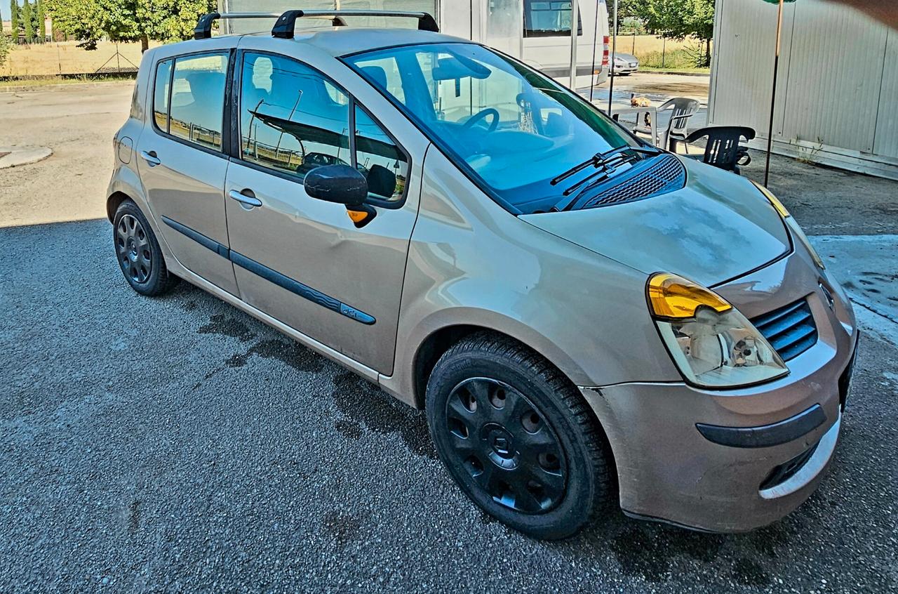 Renault Modus 1.5 dCi 75CV Wave