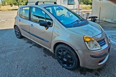 Renault Modus 1.5 dCi 75CV Wave