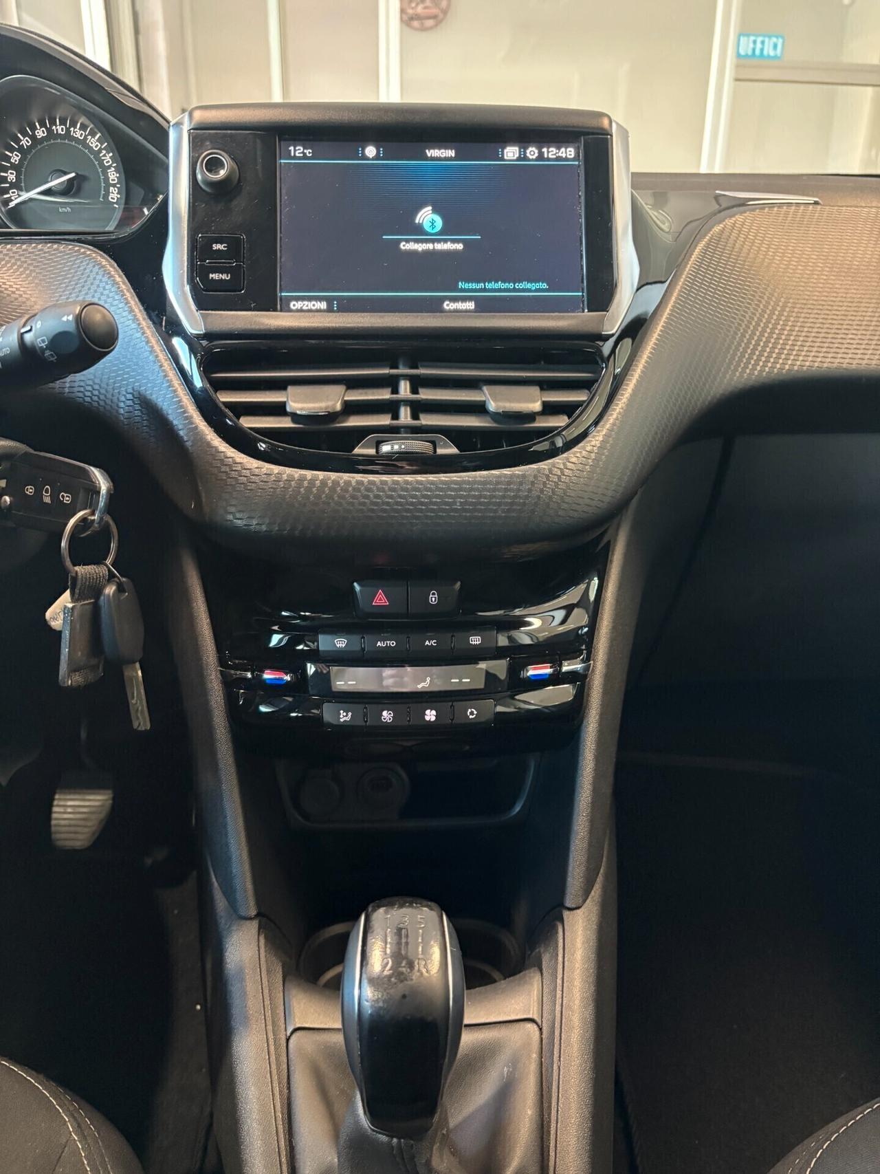 Peugeot 208 5p 1.2 puretech*CINGHIA FATTA*PER NEOPATENTATI