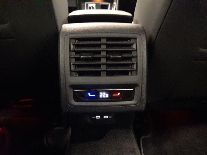 Volkswagen Golf 1.5 eTSI EVO ACT Style DSG