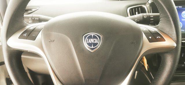 LANCIA Ypsilon 1.0 FireFly 5 porte S&S Hybrid Gold