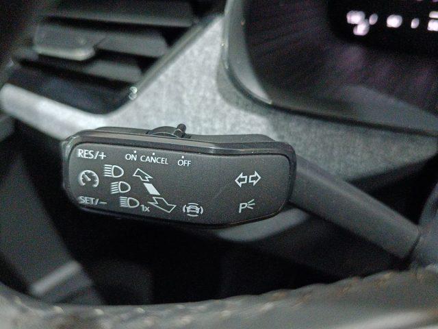 SKODA Kamiq 1.0 TSI 115 CV Black Dots