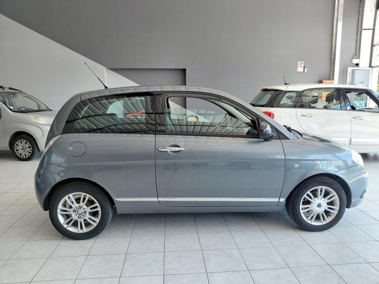 Lancia Ypsilon 1.2 69 CV Elle KM 112.700