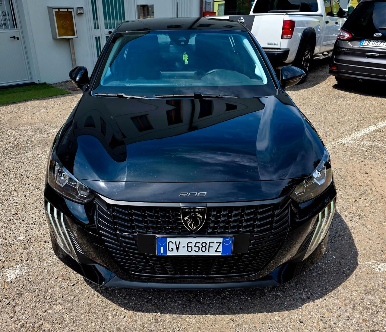 Peugeot 208 1.2 PureTech 75 Stop&Start 5 porte Style NEOPATENTATO FINANZIABILE
