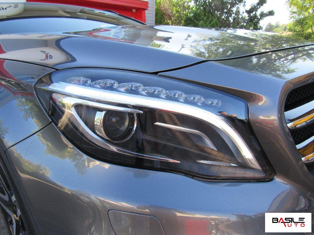 MERCEDES GLA 200 AMG 4Matic premium