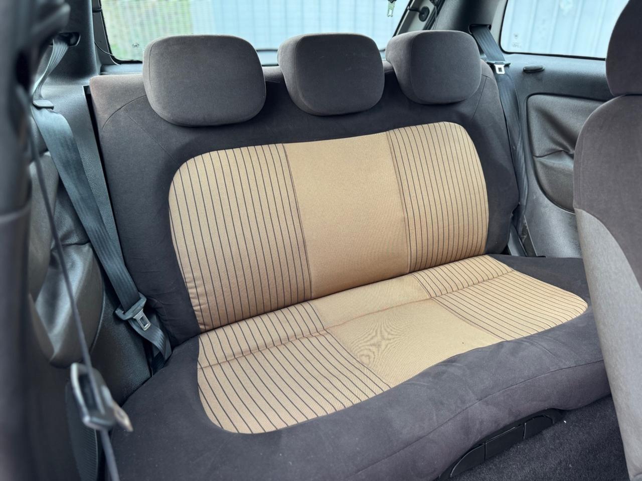 Lancia Ypsilon 1.3 MJT 90 CV ORO