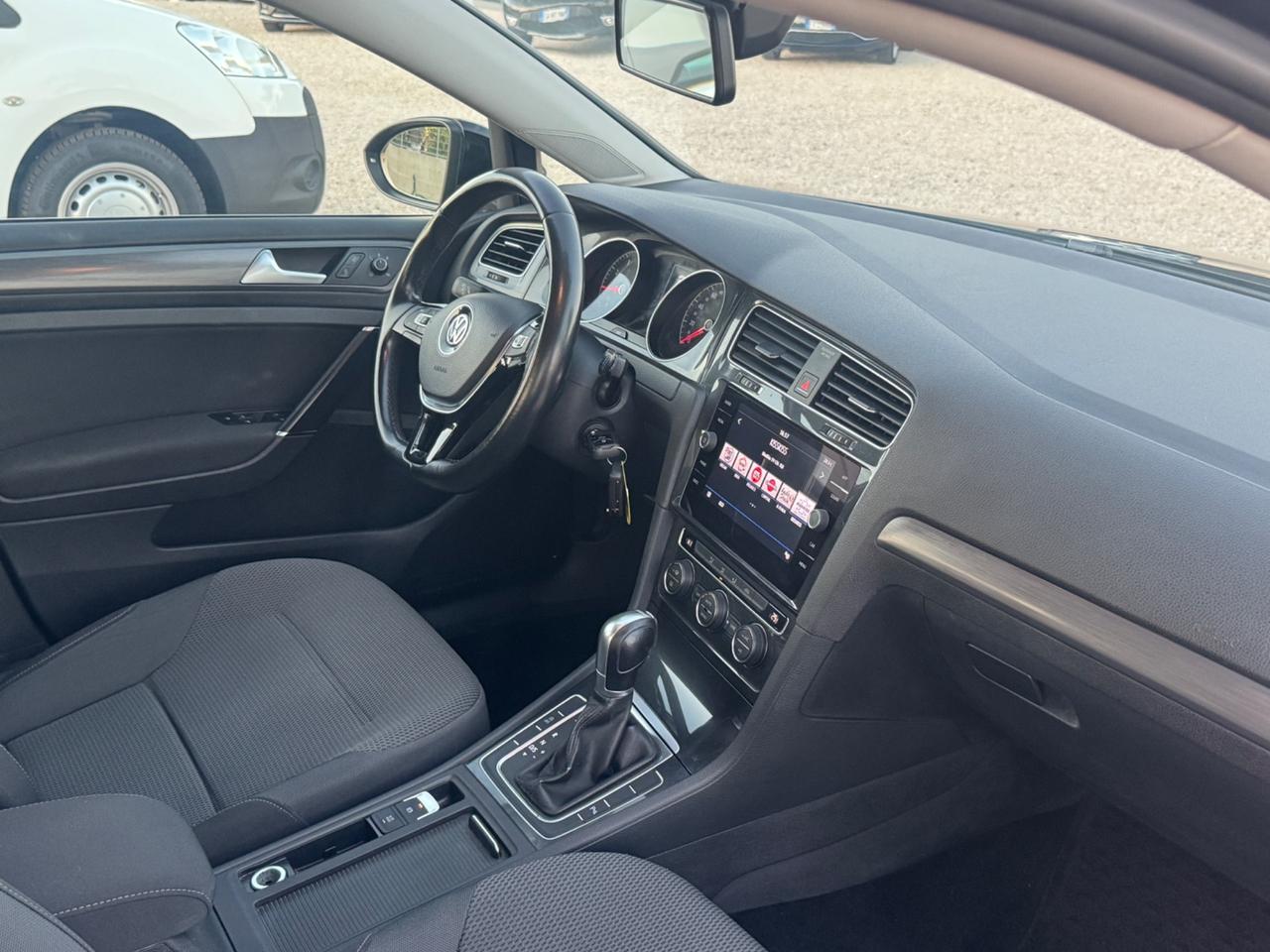 Volkswagen Golf 1.5 TSI 130 CV EVO DSG 5p. Business BlueMotion