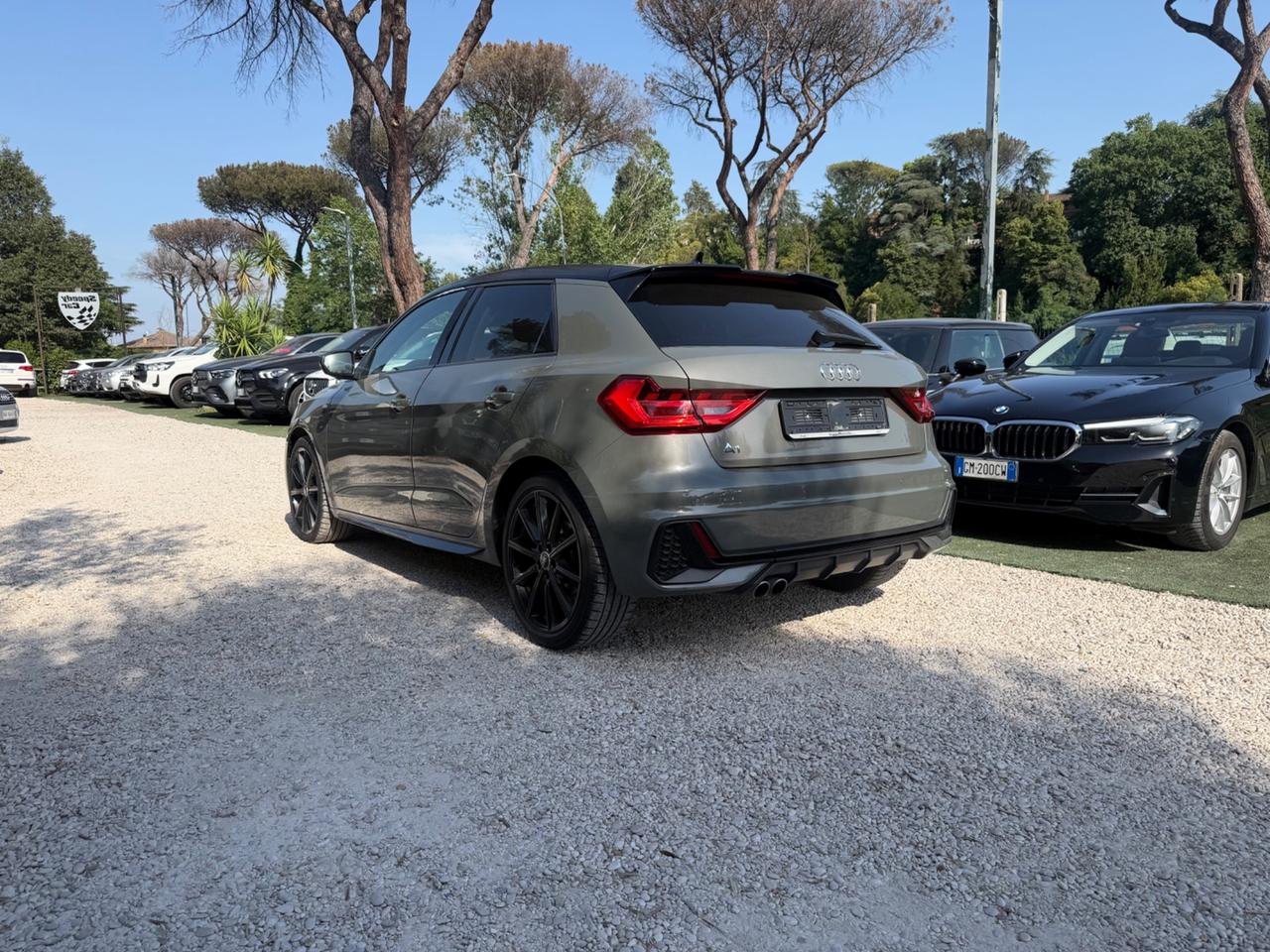 Audi A1 SPB 40 TFSI S tronic Identity Black